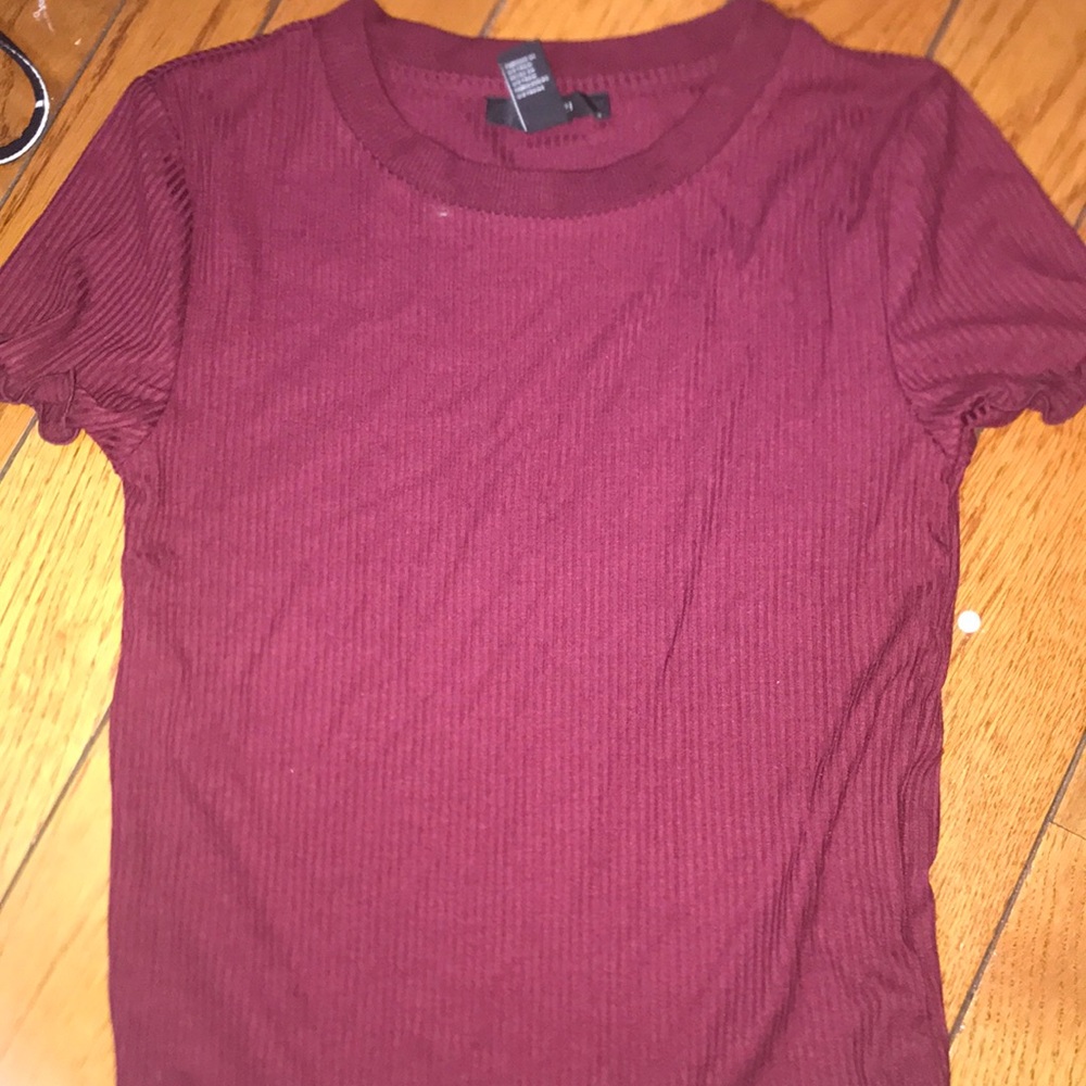 Very cute never worn